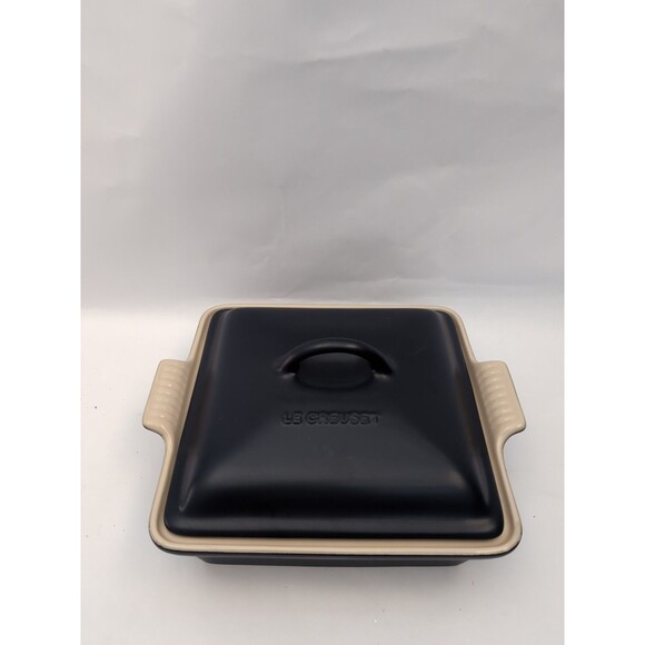 Le Creuset Square Stoneware Casserole with Lid Blue 15-43 9x9x2.5 - Picture 1 of 6